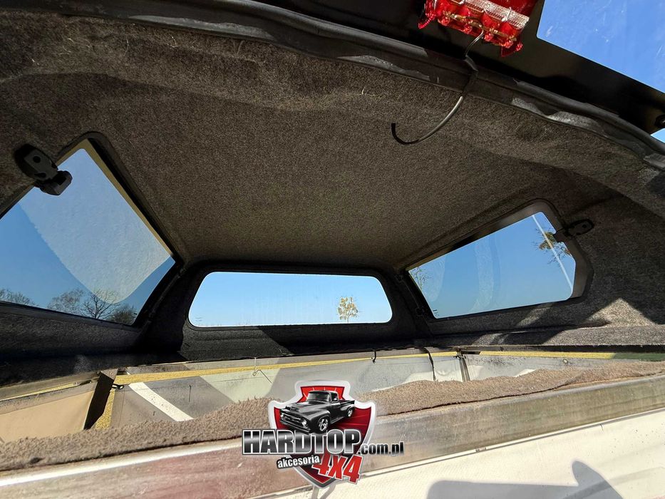 Zabudowa Paki Nissan Navara D40 Road Ranger RH03 Hardtop Pick-Up