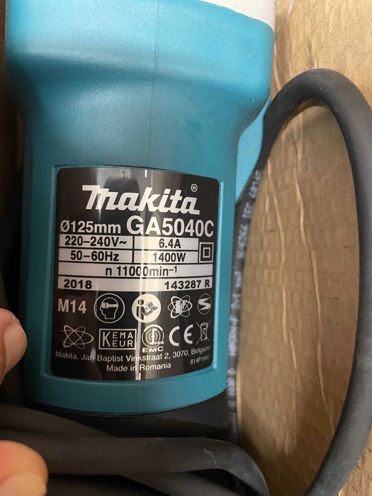 Makita Mini-Rebarbadora 125mm 1400W GA5040C