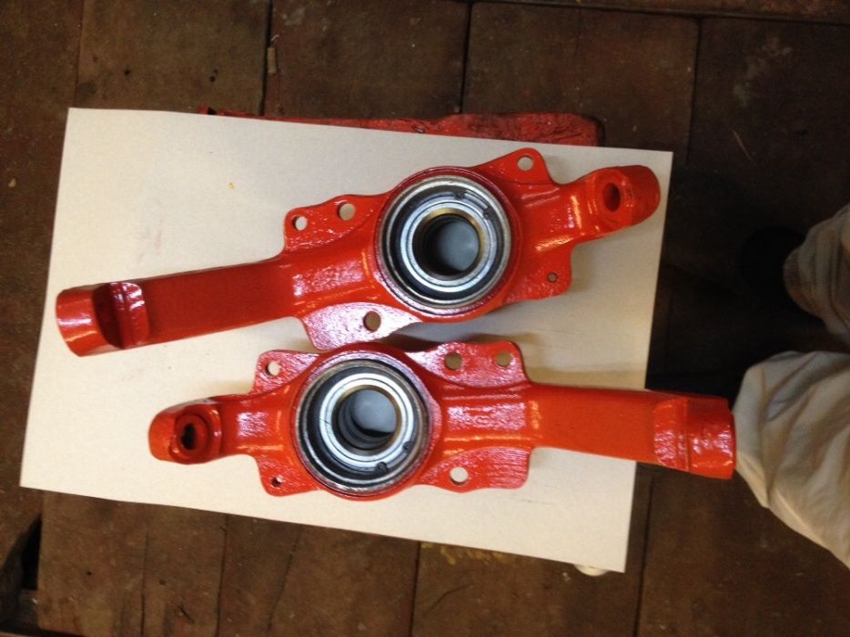 Поворотные кулаки Нива с подшипником ивеко: 4 400 грн. - Підшипники ...