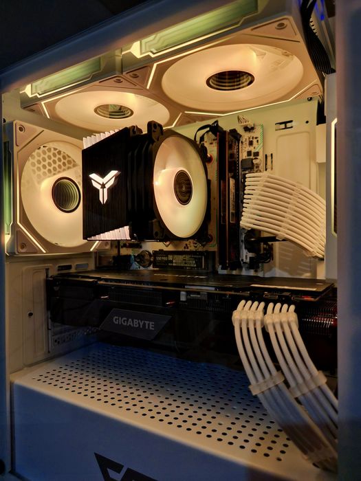 Komputer gamingowy / stacjonarny | Ryzen | RTX 2080 SUPER | RGB | NVMe