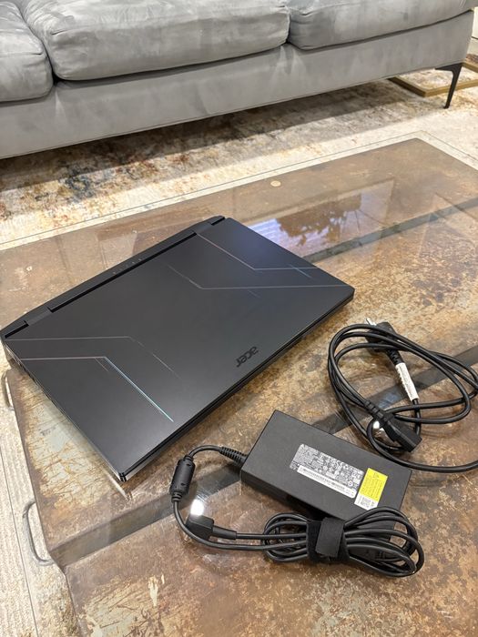 Acer Nitro AN517-55