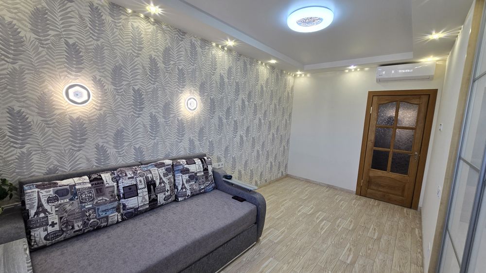 ЖК "Малинки"/Черёмушки, Продам квартиру 35 кв.м. с ремонтом, Котёл/Газ