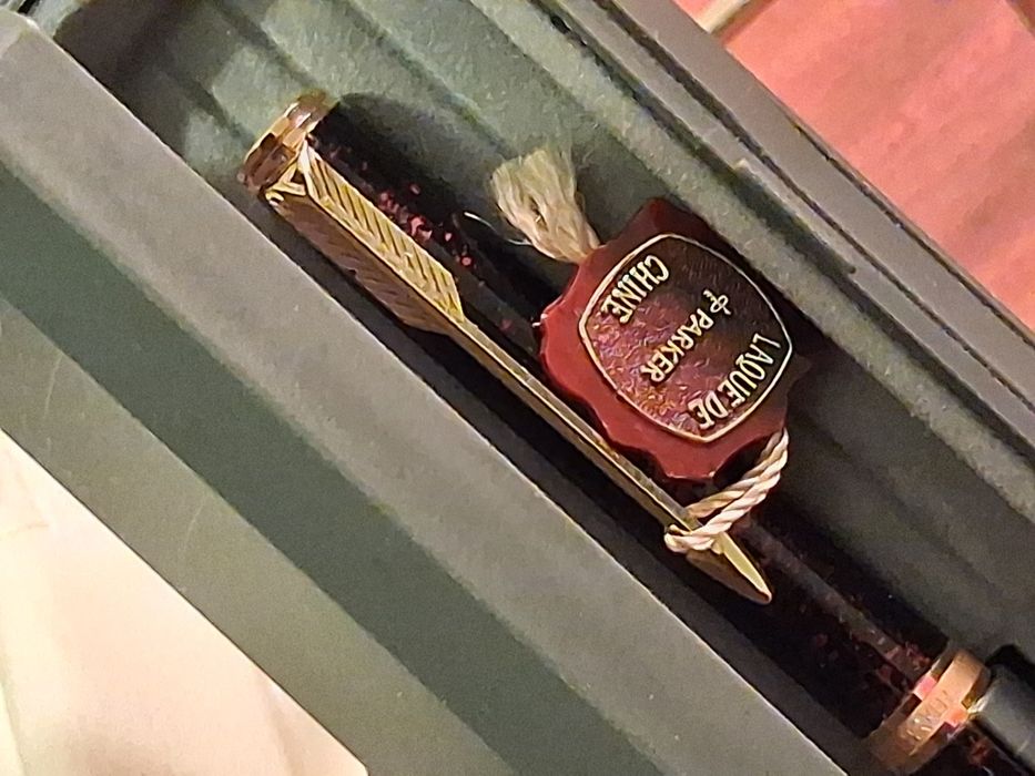 Caneta esferográfica Parker Premier laca da China