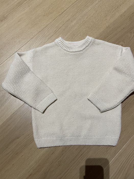 Sweterek zara bezowy 110