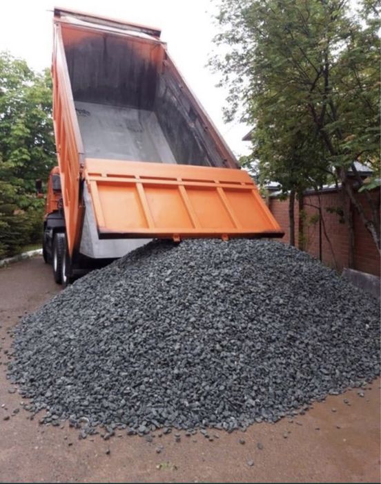 Доставка щебінь пісок відсів