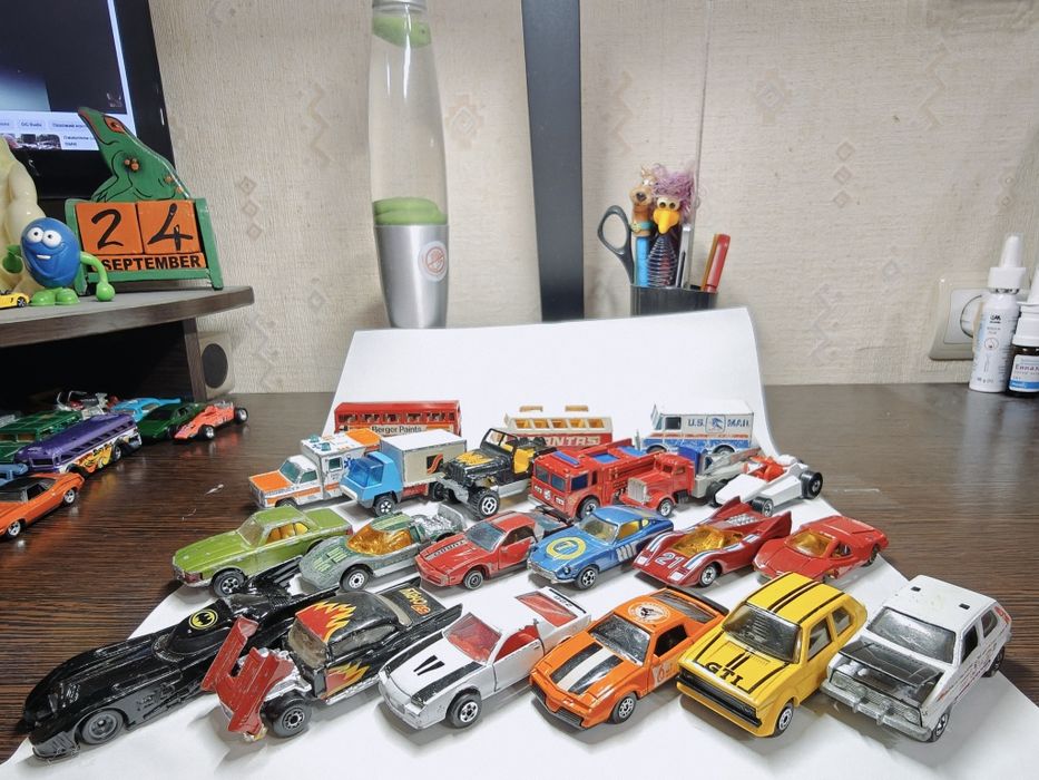 Машинки модели hot wheels matchbox majorette playart yatming zylmex tomica riad champs corgi mc toy