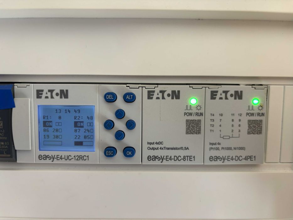 EASY-E4-UC-12RC1 + DC-8TE1 + DC-4PE1 + kabel krosowy +licencja 197227
