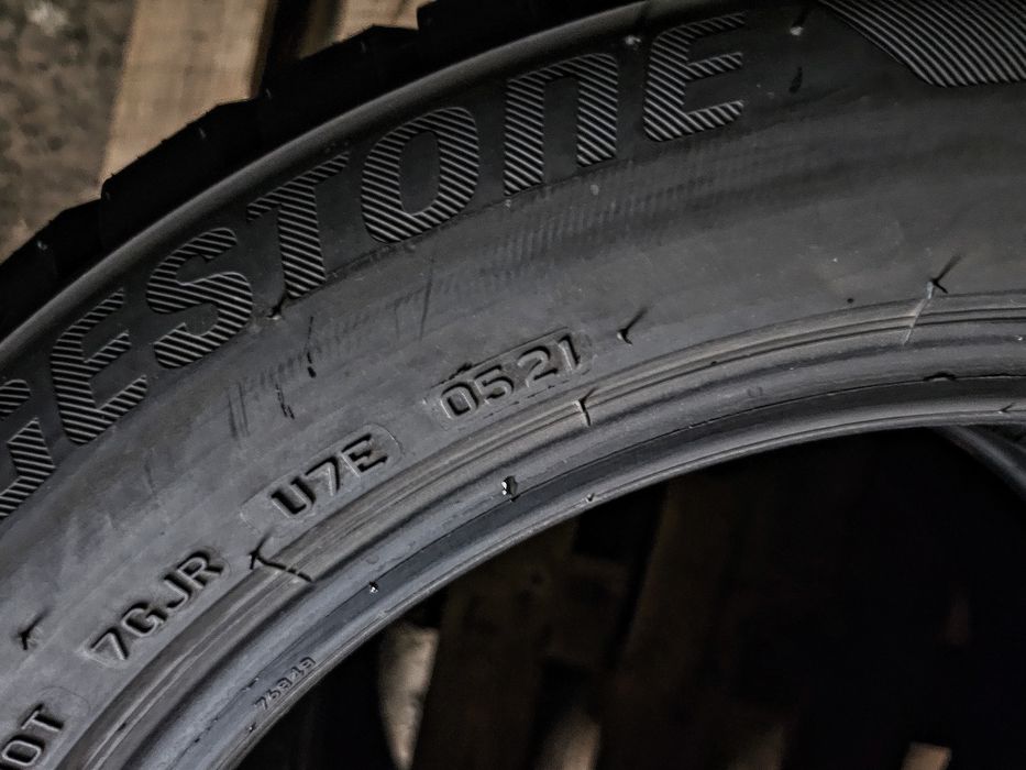 Пара 225/50r17 Bridgestone | 8mm | 2021 | Преміум зимові шини | Ідеал