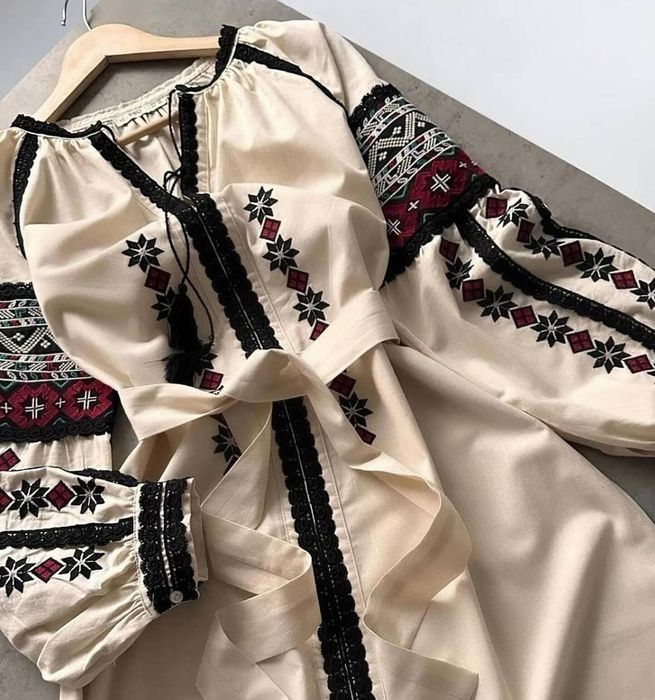 Вишита сукня/вишите плаття/сукня-вишиванка