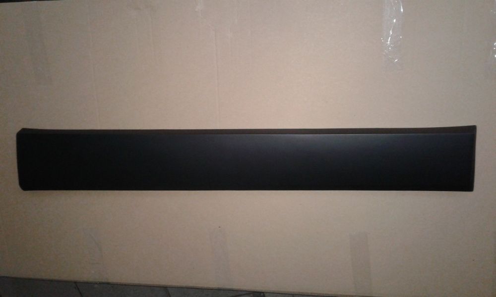 Nowa listwa boczna spinki TRAFIC VIVARO III LEWA