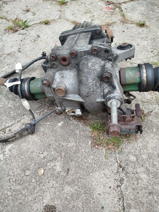 Most tył Mitsubishi Outlander 2.0 DID