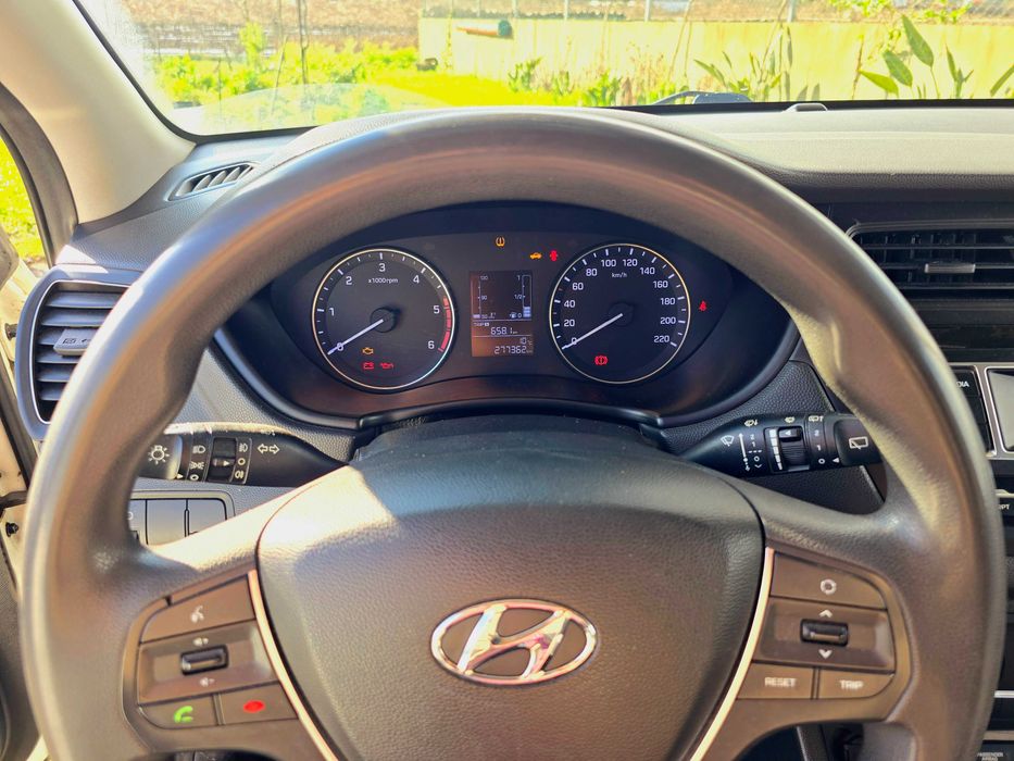 2017 Hyundai i20 - 2 Lugares