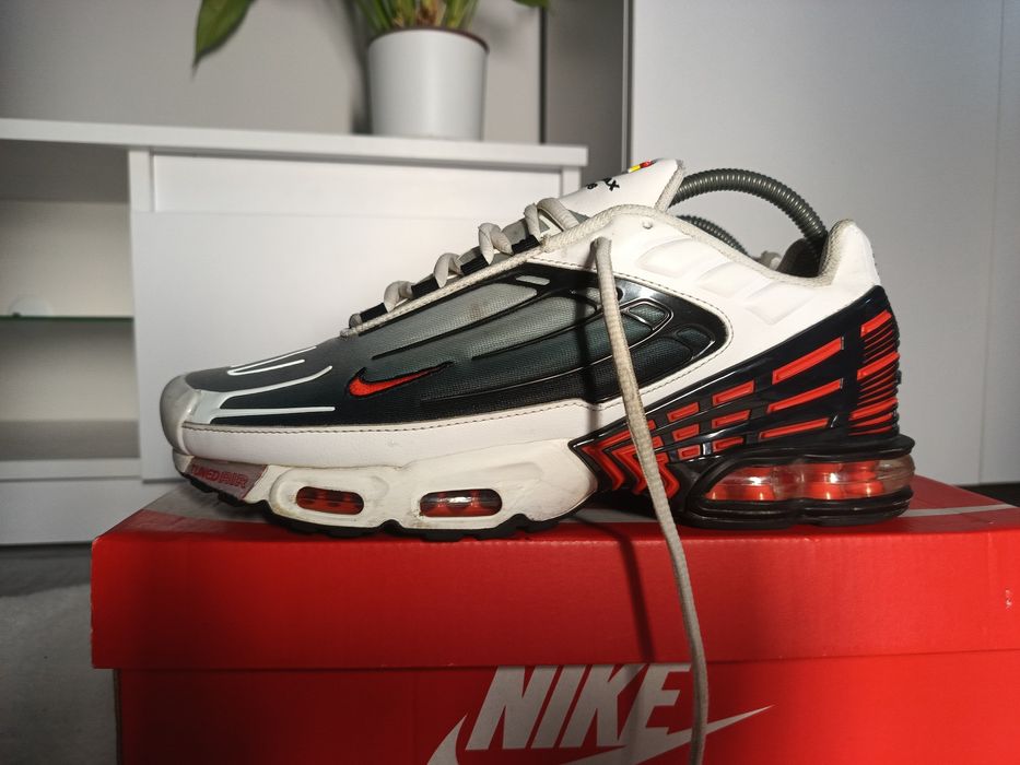 Nike Air Max Plus TN III White Red  (44)