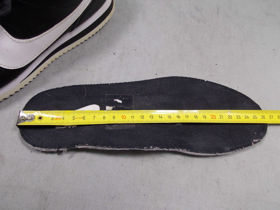 Nike Classic Cortez Basic Black White 819719-012