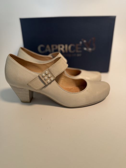 Туфлі нареченої  Caprice 37-37,5 р. колір айворі