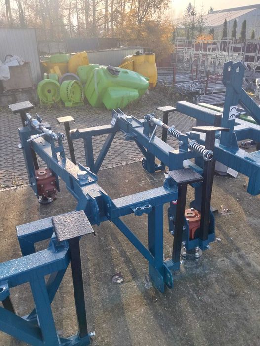 Świder ziemny z przesuw hydrauliczny dwa wiertła