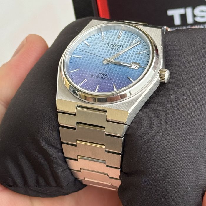 Tissot PRX powermatic 80 gradient tiffany ice blue