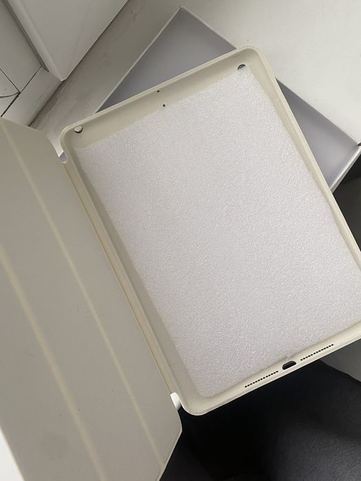 Чохол на айпад білий Ipad air