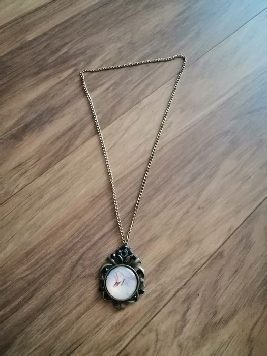 Wisiorek w stylu vinted