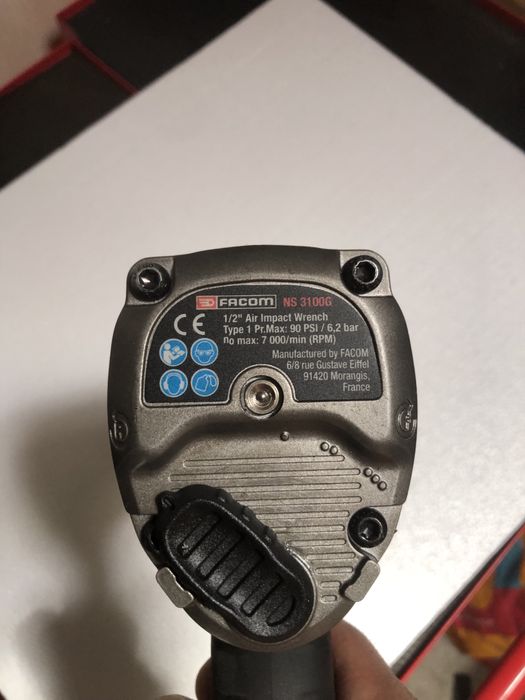 Vendo pneumatica Facom