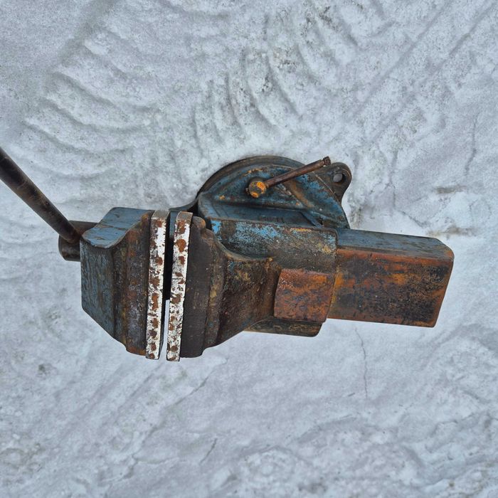 Imadło warsztatowe obrotowe