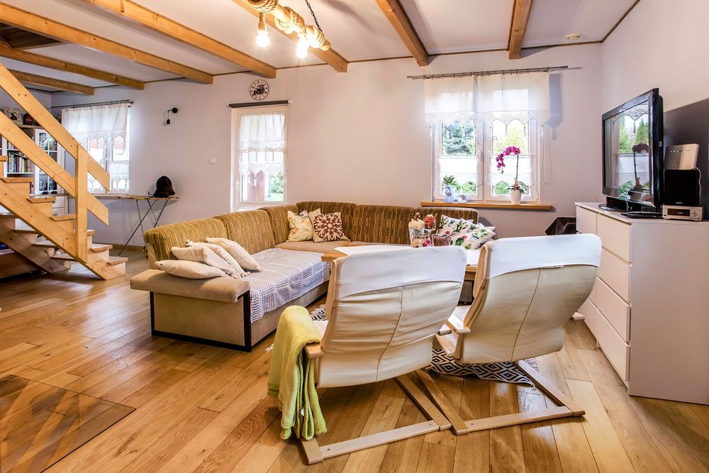 Komfortowy, klimatyzowany dom z placem zabaw,  jacuzzi  ,sauna.