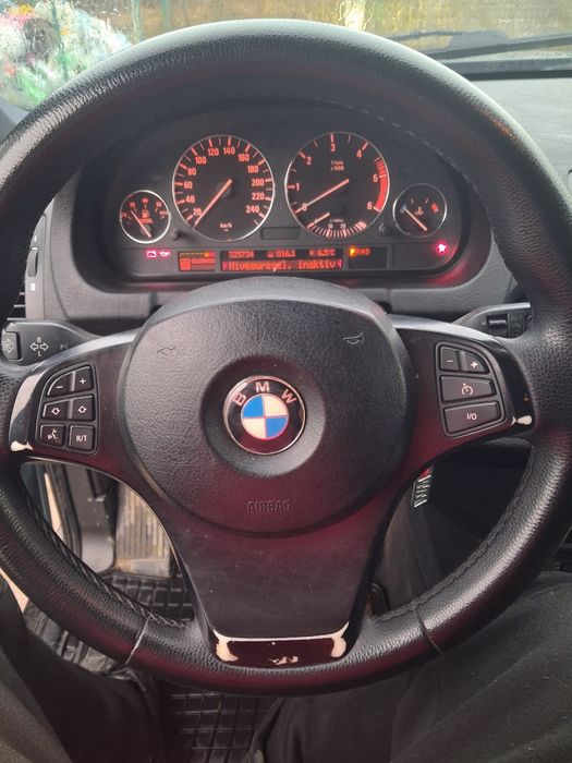 Продам е53 або х5 2004року