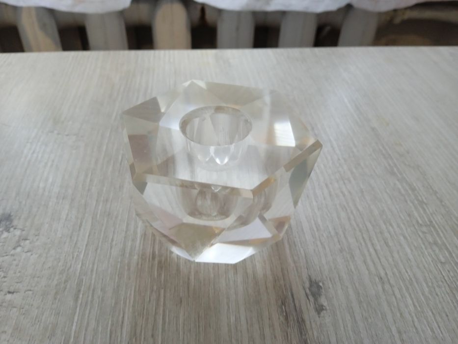 Kryształowe świeczniki