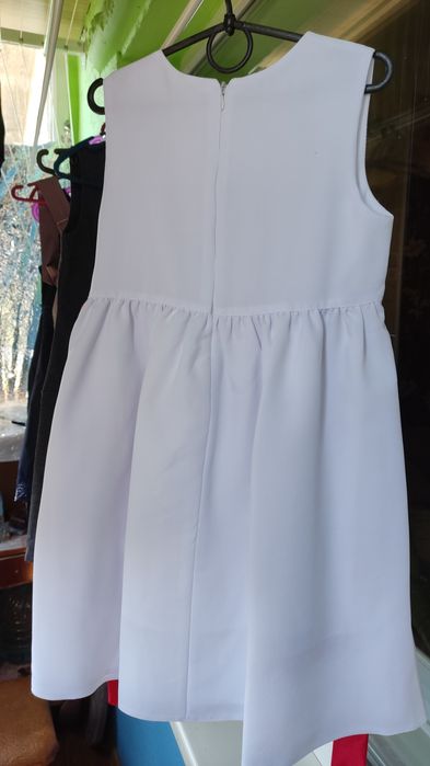 Сарафан білий з вишивкою