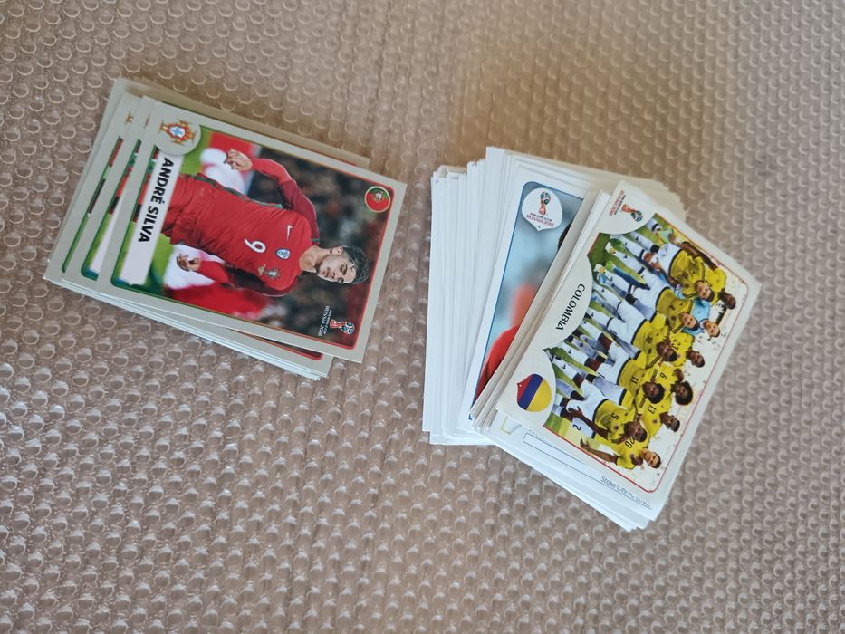Cromos caderneta Mundial 2018