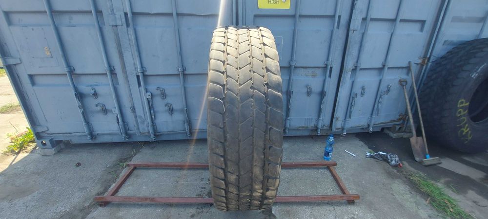 Opona do dźwigu Michelin 445 95 R25 2010r