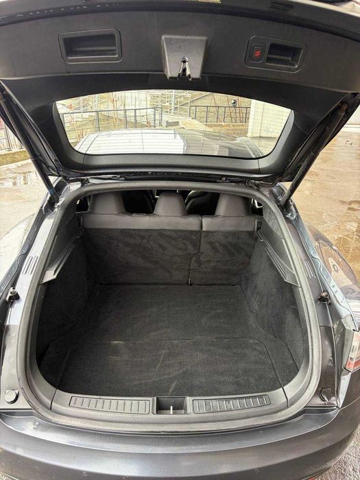 Tesla model s 2015 85D