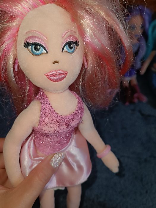 Колекція ляльок Tu