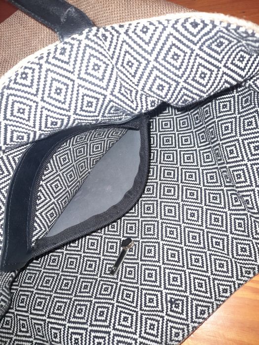 Torba chanel        .