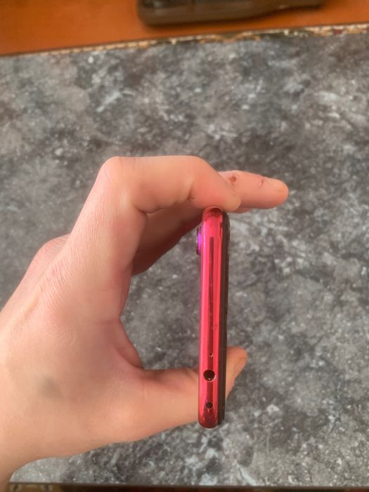 Продаю телефон Xiaomi Redmi Note 7 4/128 GB