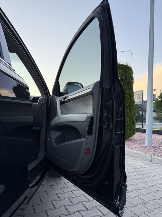 Продам автомобіль Audi Q7