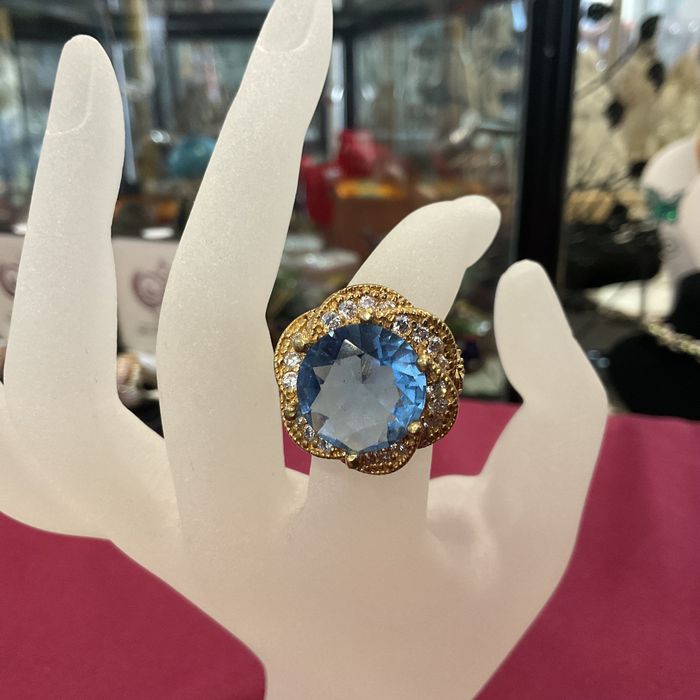 Anel prata 925 banhada a ouro medida 11 mm anúncios abaixo