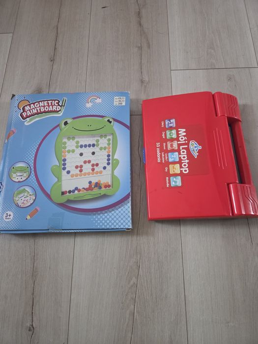 Laptop zabawkowy