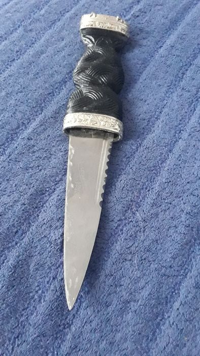 Nożyk kolecjonerski