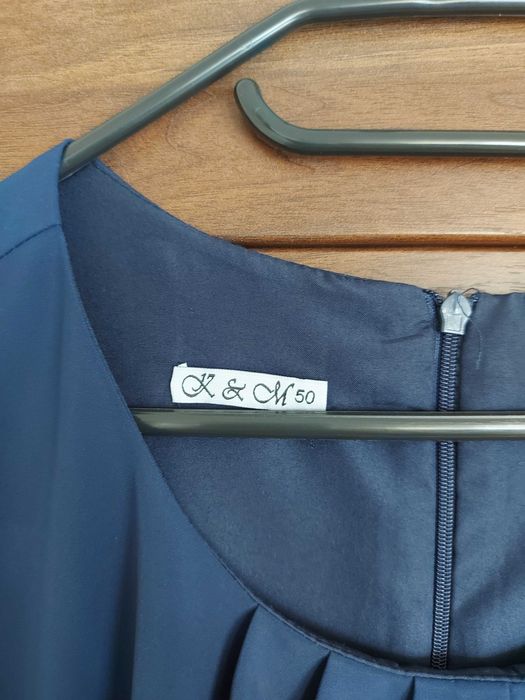 Elegancka sukienka firmy K&M rozmiar 50