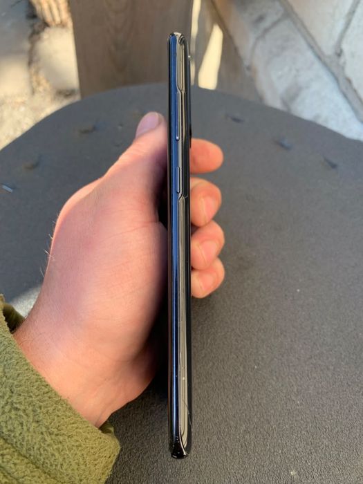Samsung S20 plus 8/128