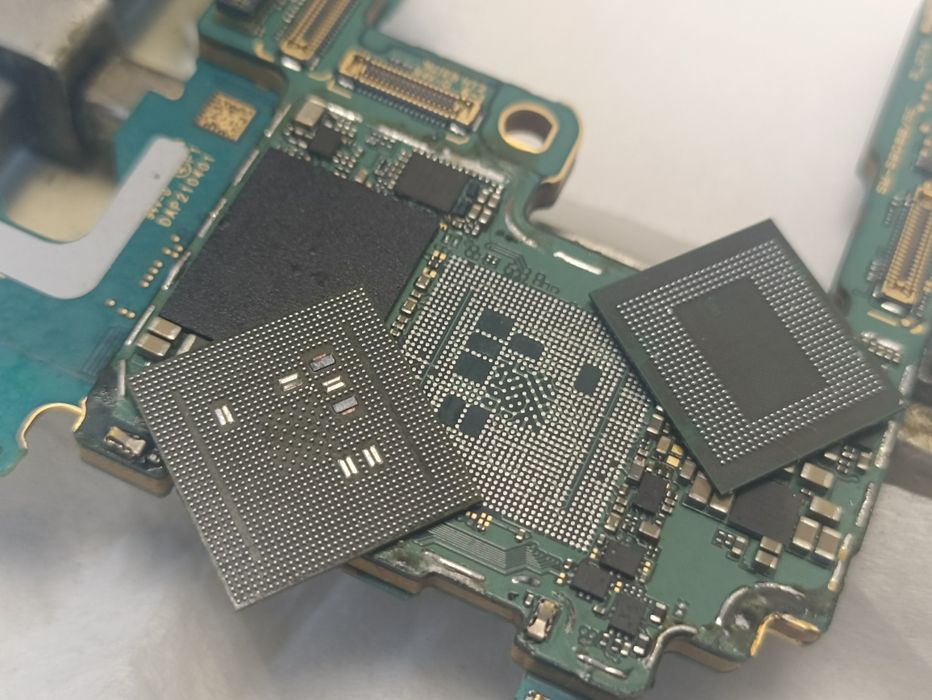 Сложный Ремонт телефонов,игровых ноутбуков.удаление google аккаунтов.