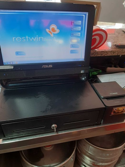 Computer/Monitor and POS for Catering with RestWin System.64283902076289120