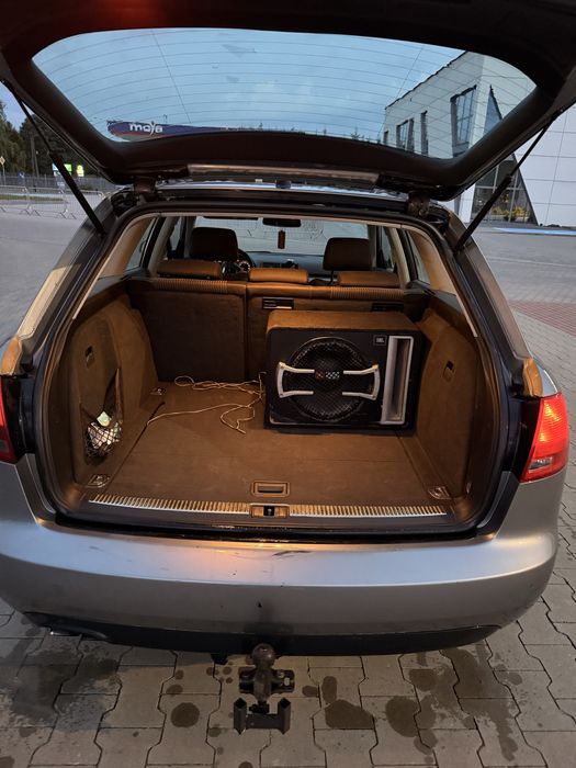 Audi a4b7 2.0 16v