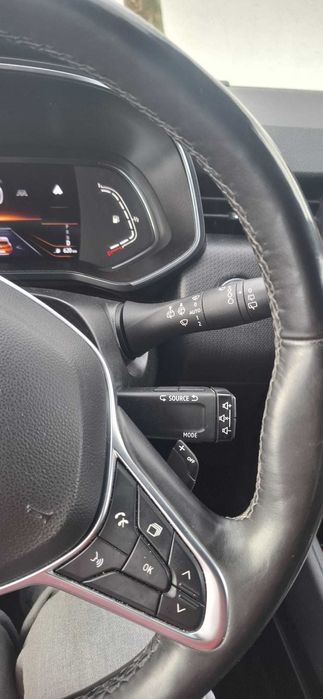 Renault Clio V 1.3 TCe EDC 130cv 2021 – Full Extras / ADAS / Cx. AUTo