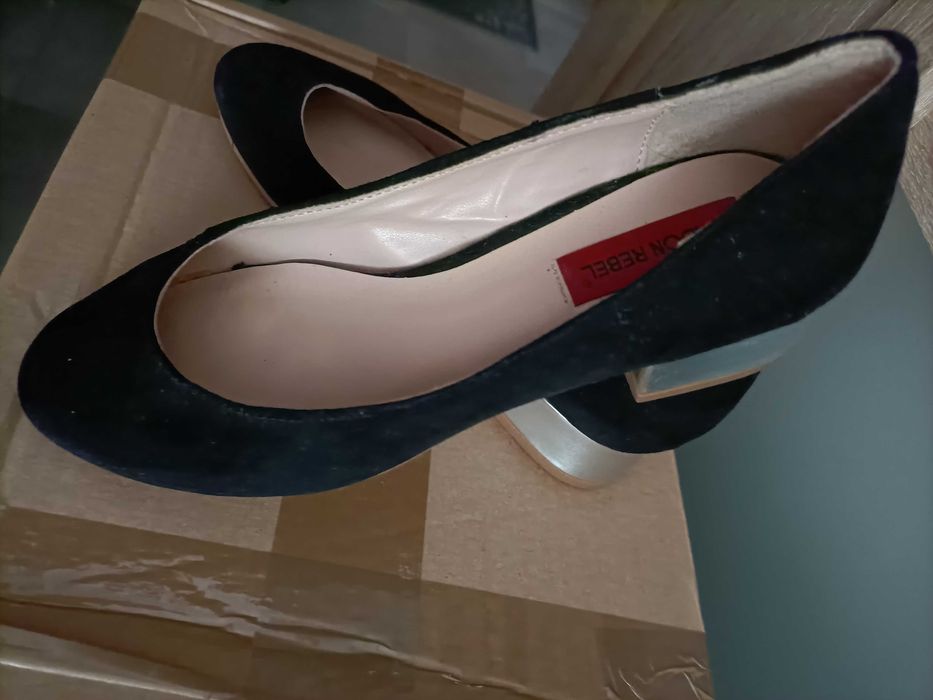 Czarne buty damskie