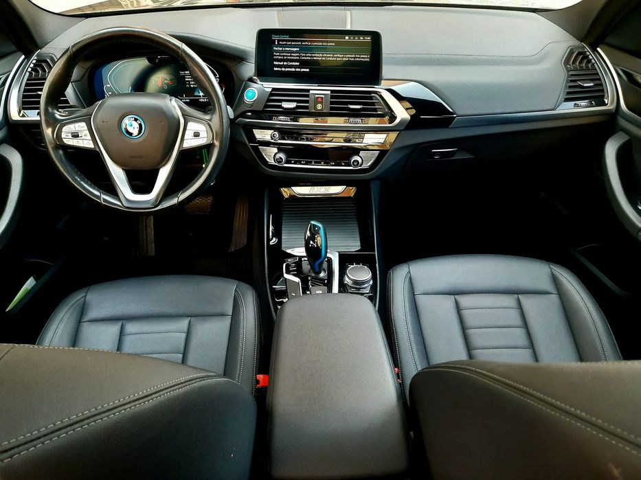 BMW iX3 M Sport Impressive foto 5