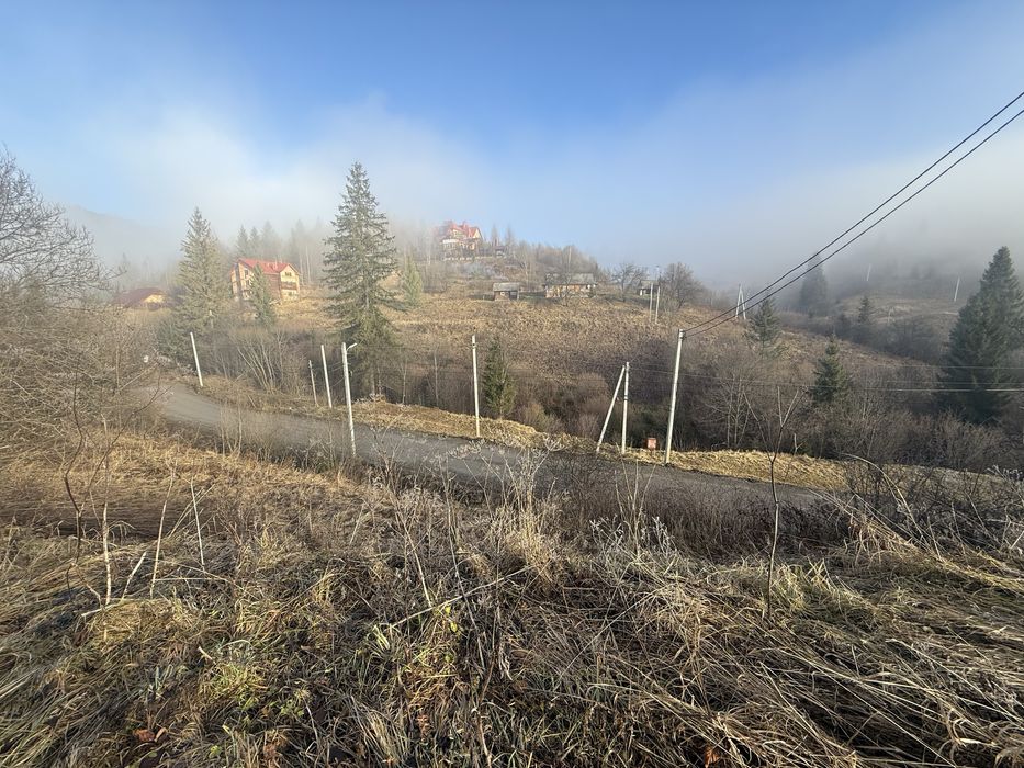 Продам земелну ділянку  17 сотих без дукументів є два рішеня