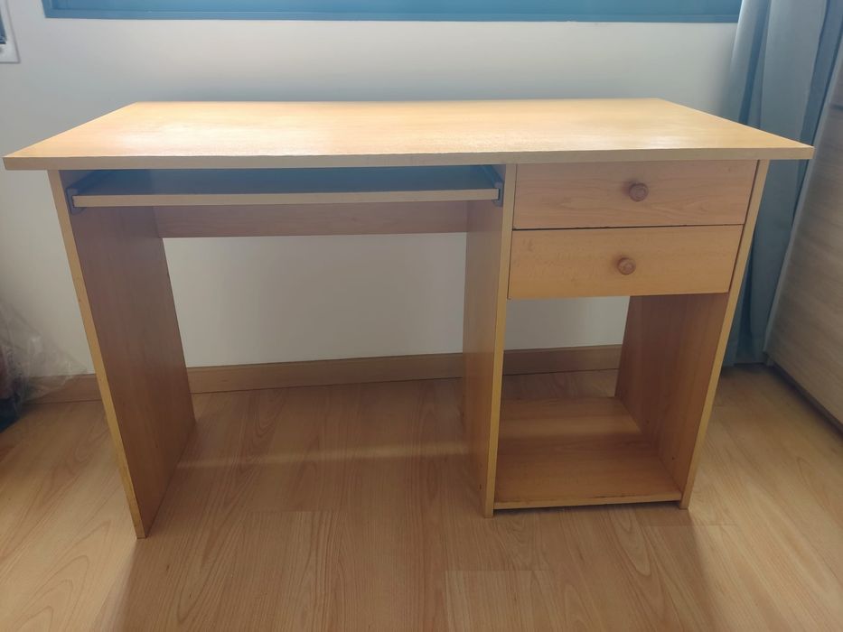 Secretaria 110x55x74