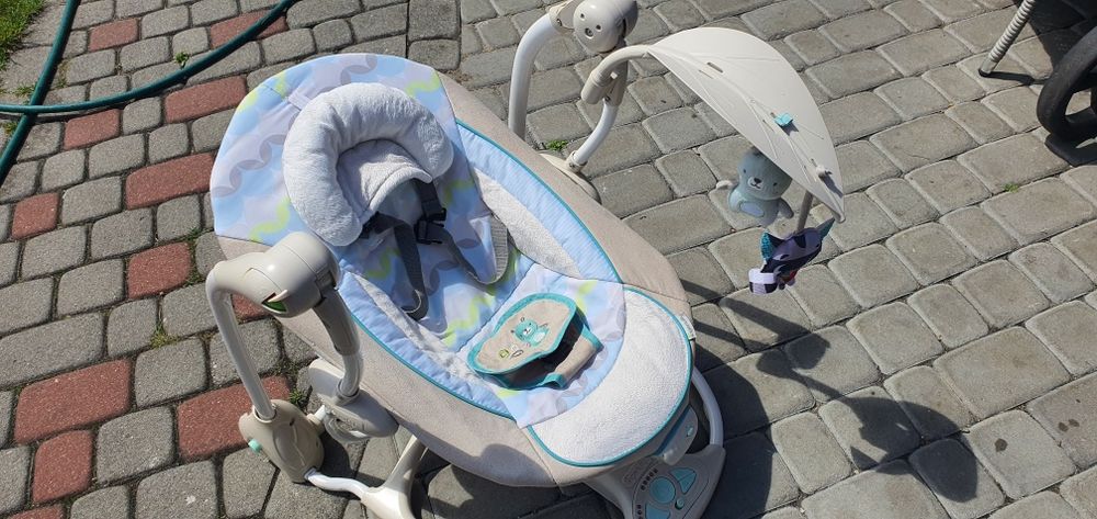 Leżaczek bujaczek Ingenuity